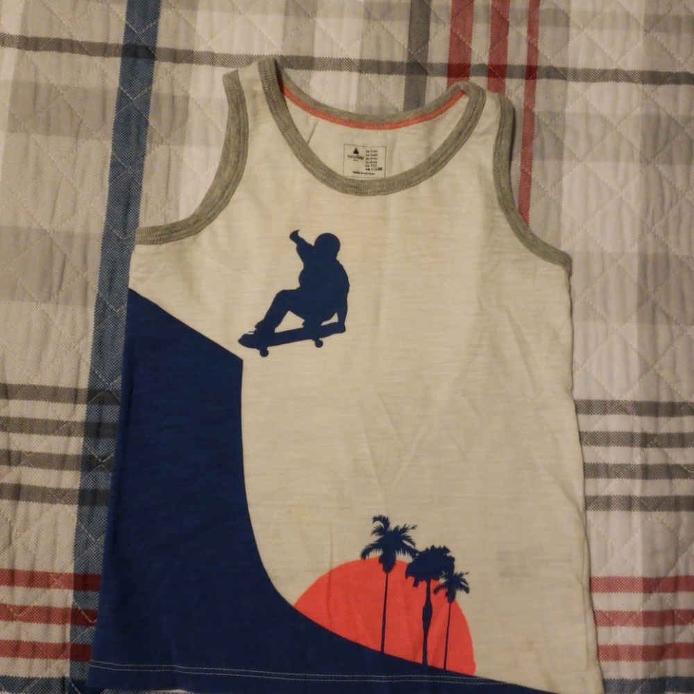 Gap sleeveless shirt